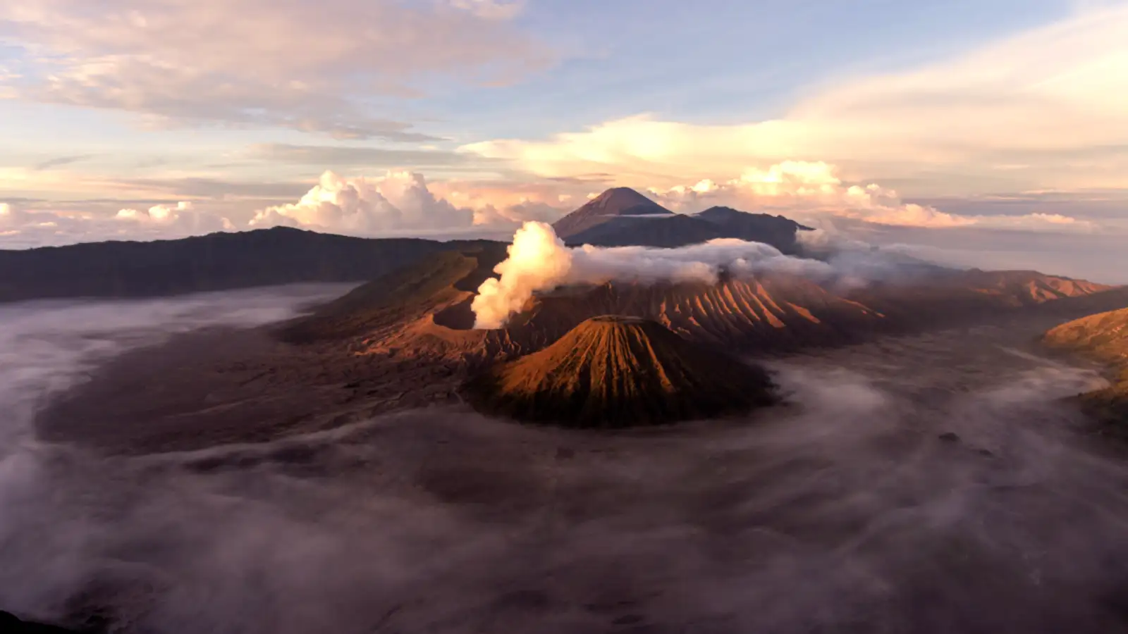 Exclusive Mount Bromo private tour